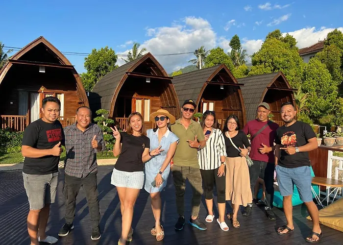 Hotel Munduk Kupang Sekumpul