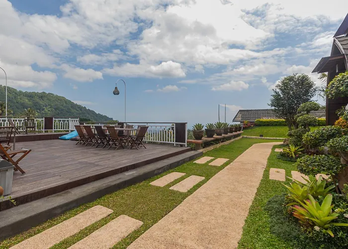 Munduk Kupang Sekumpul Hotel 3*